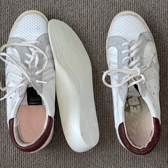 Freebird Women's White and Burgundy Distressed Sneakers sz 9 - Picture 2 of 13